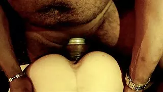 ایسا لگتا جانور سیکس ہے کہ یہ سنہرے بالوں والی کے لئے پسند کرتا ہے آخر کیا مشکل