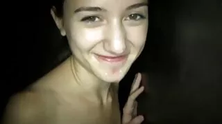 Busty سنہرے بالوں والی لڑکی مشکل ڈک کتا پوزیشن میں سیکس ایچ ڈی